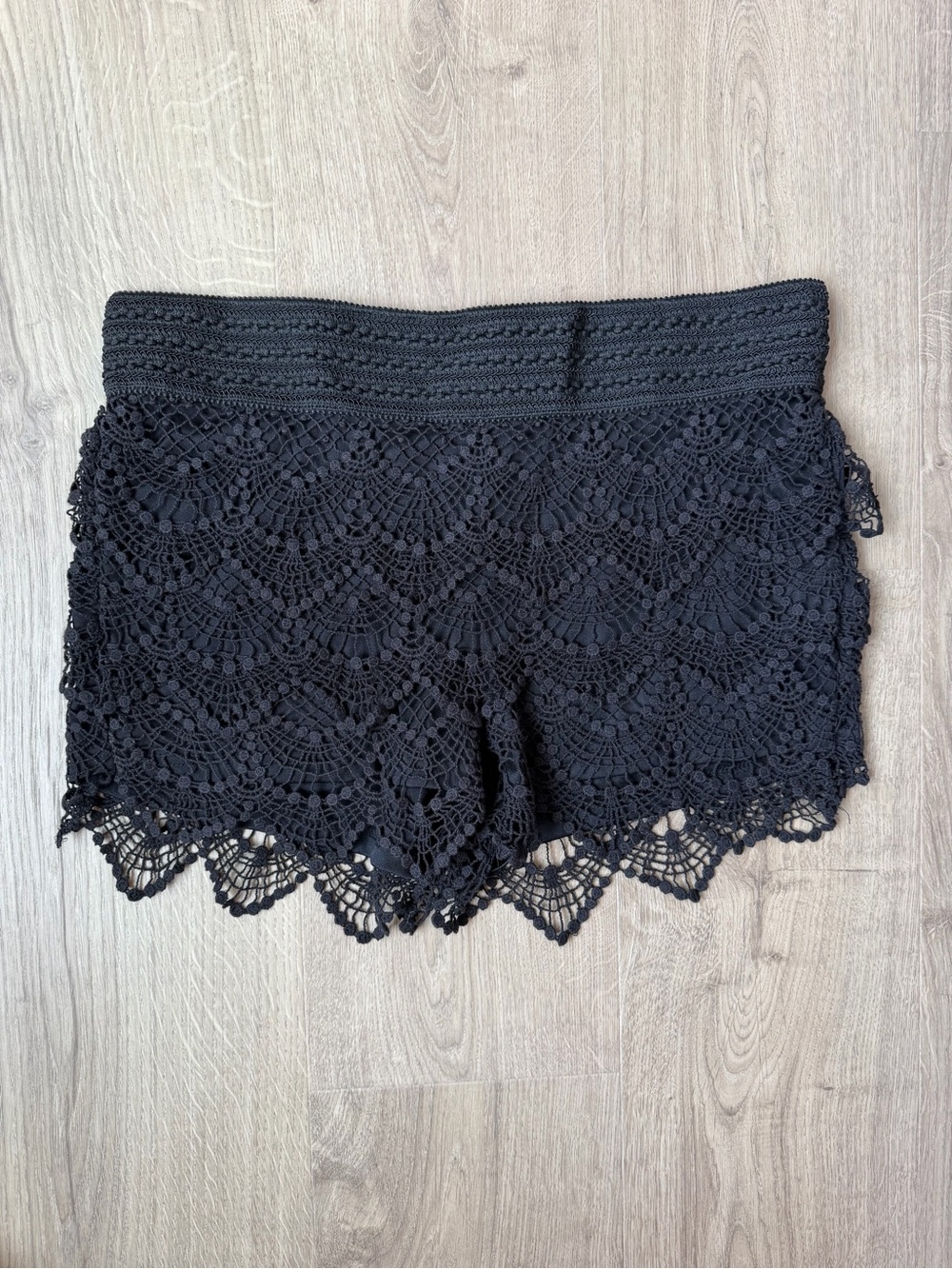 Jolt Crochet Lace Shorts